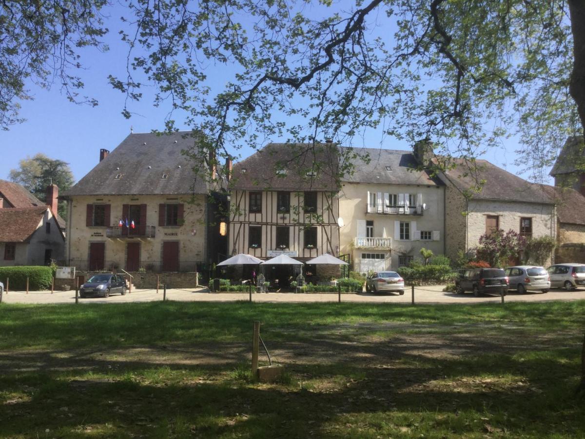 Auberge Henri IV Segur-le-Chateau Exterior foto